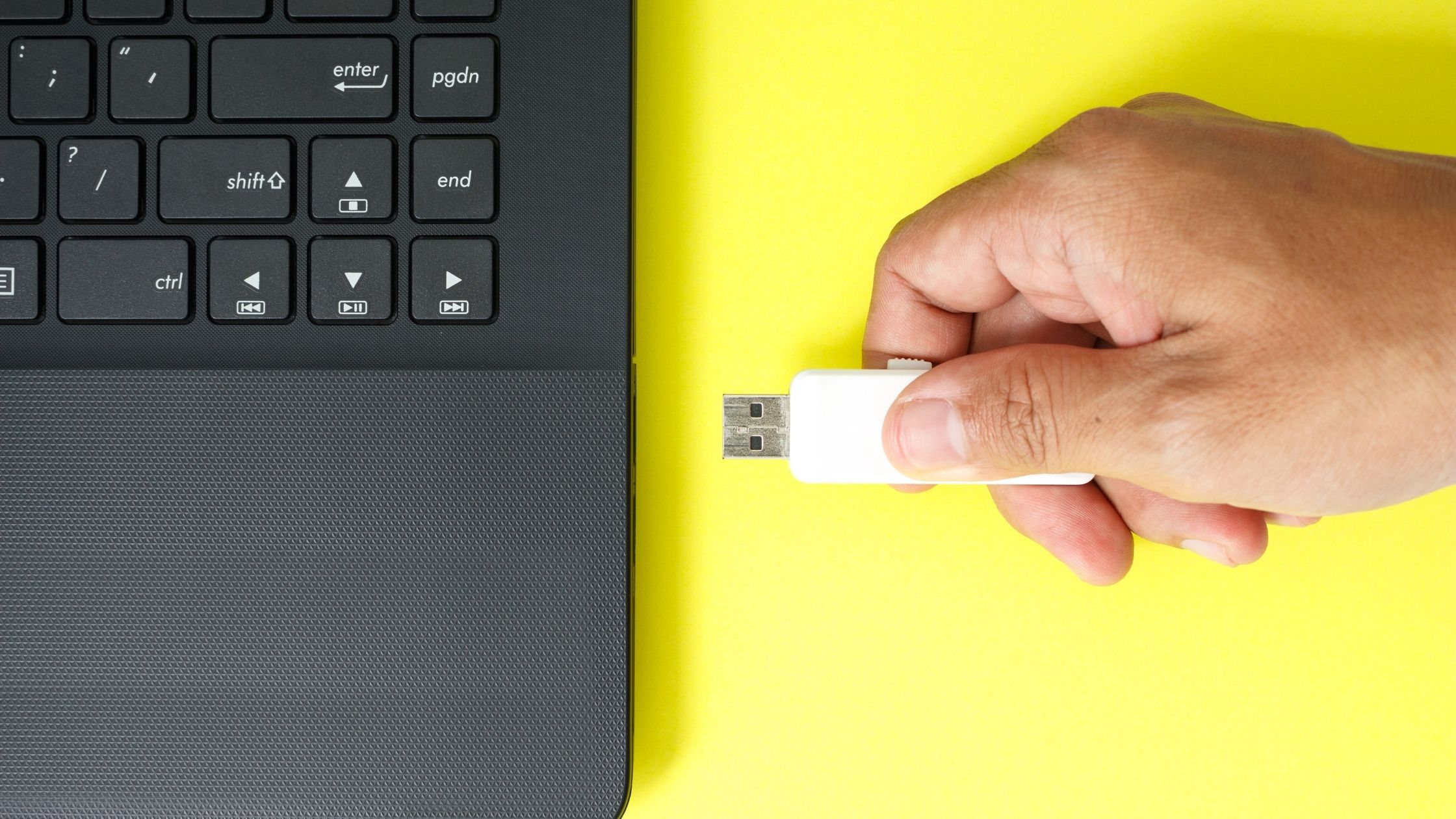 Recuperar datos USB sin formato